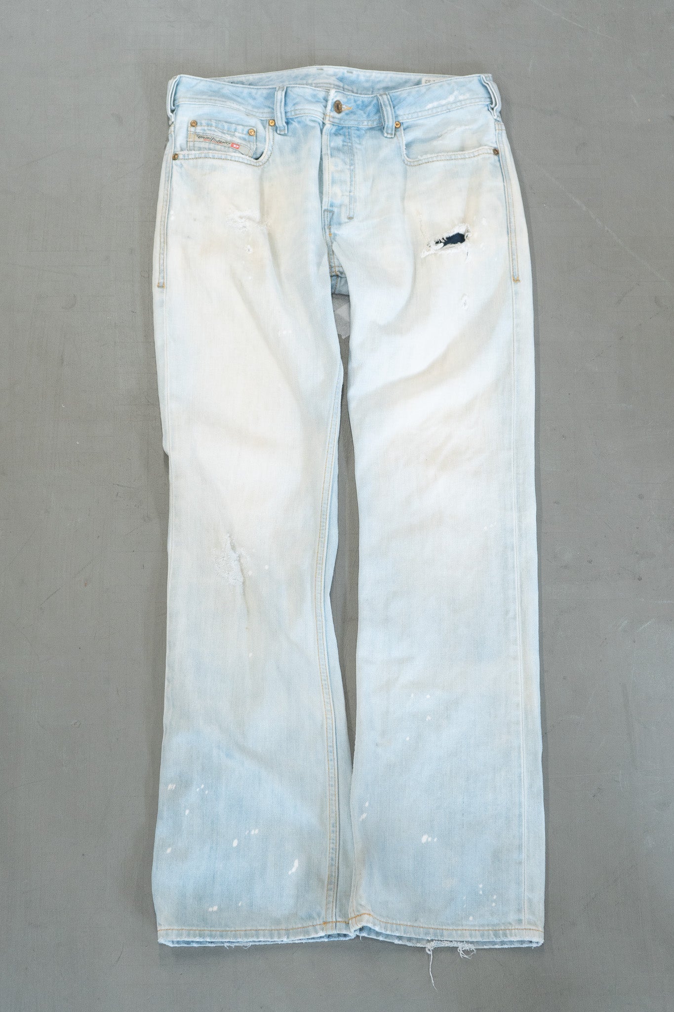PANTALON EN DENIM BOOTCUT DIESEL ZATINY EN BLEU DÉCHIRÉ