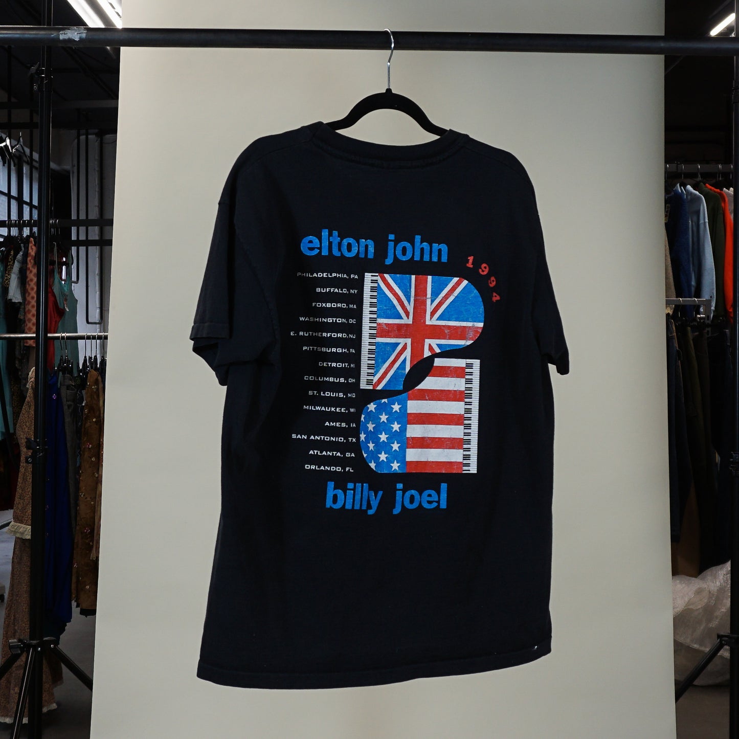 T-shirt de la tournée anglaise et américaine d'Elton John et Billy Joel 1994 (L)