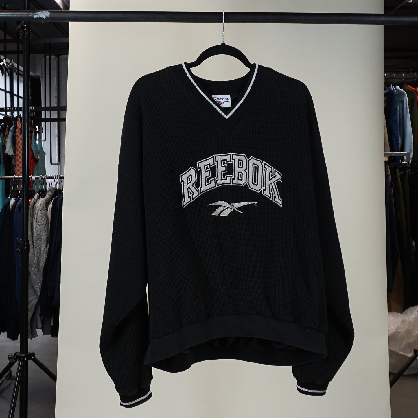 1990s Reebok V-Neck Pullover (XL)