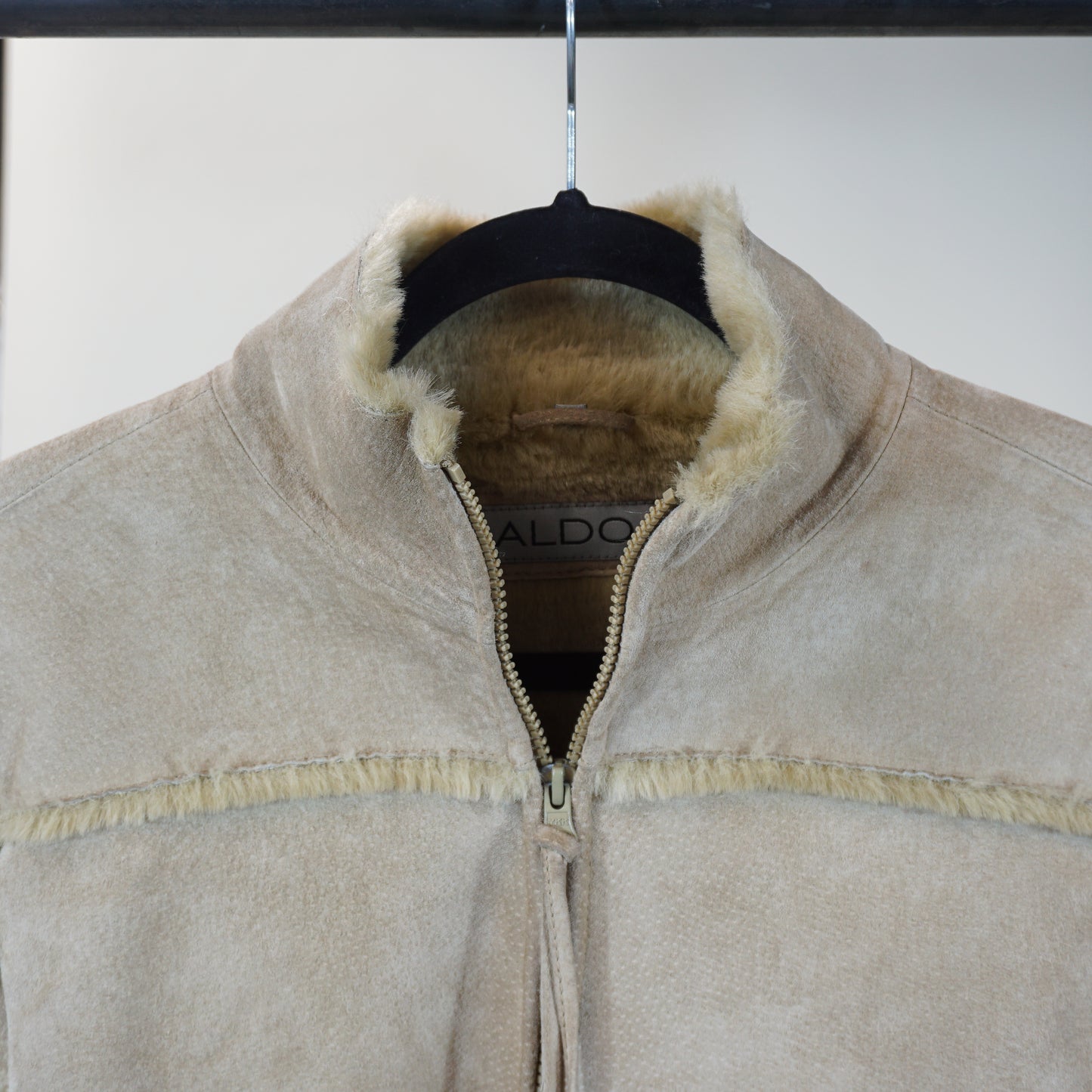 Y2K Aldo Genuine Leather Faux Fur Lined Jacket (Women's M)