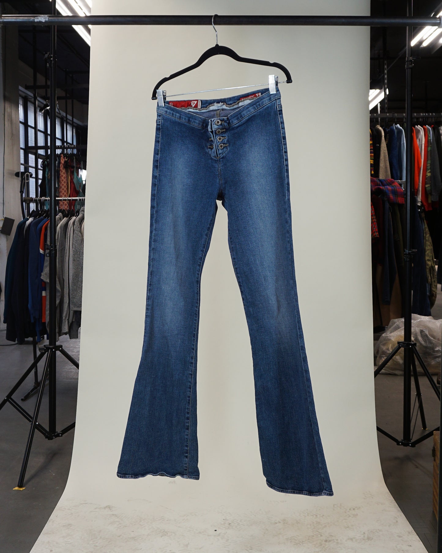 Y2K Guess Flared Jeans (28"x30")