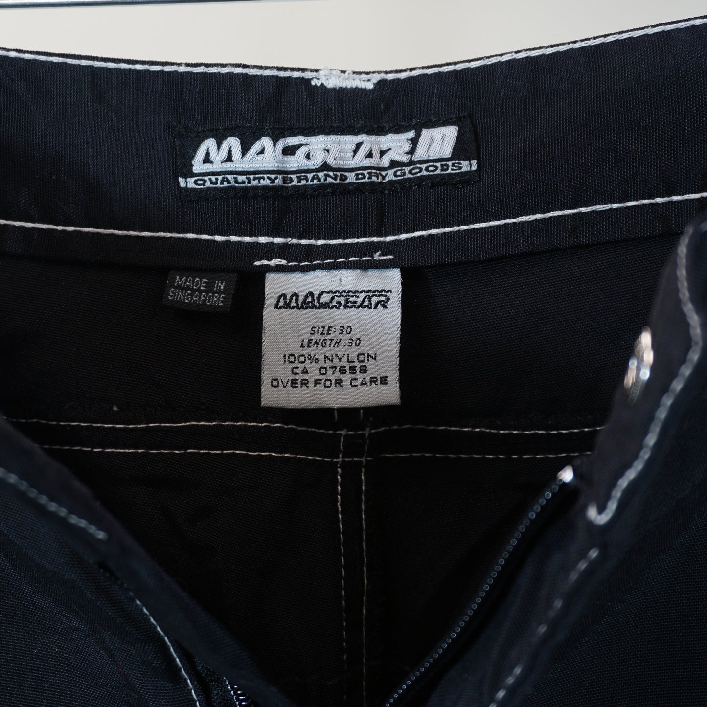Rare pantalon Raver 'Macgear' des années 90/Y2K (30"x30")