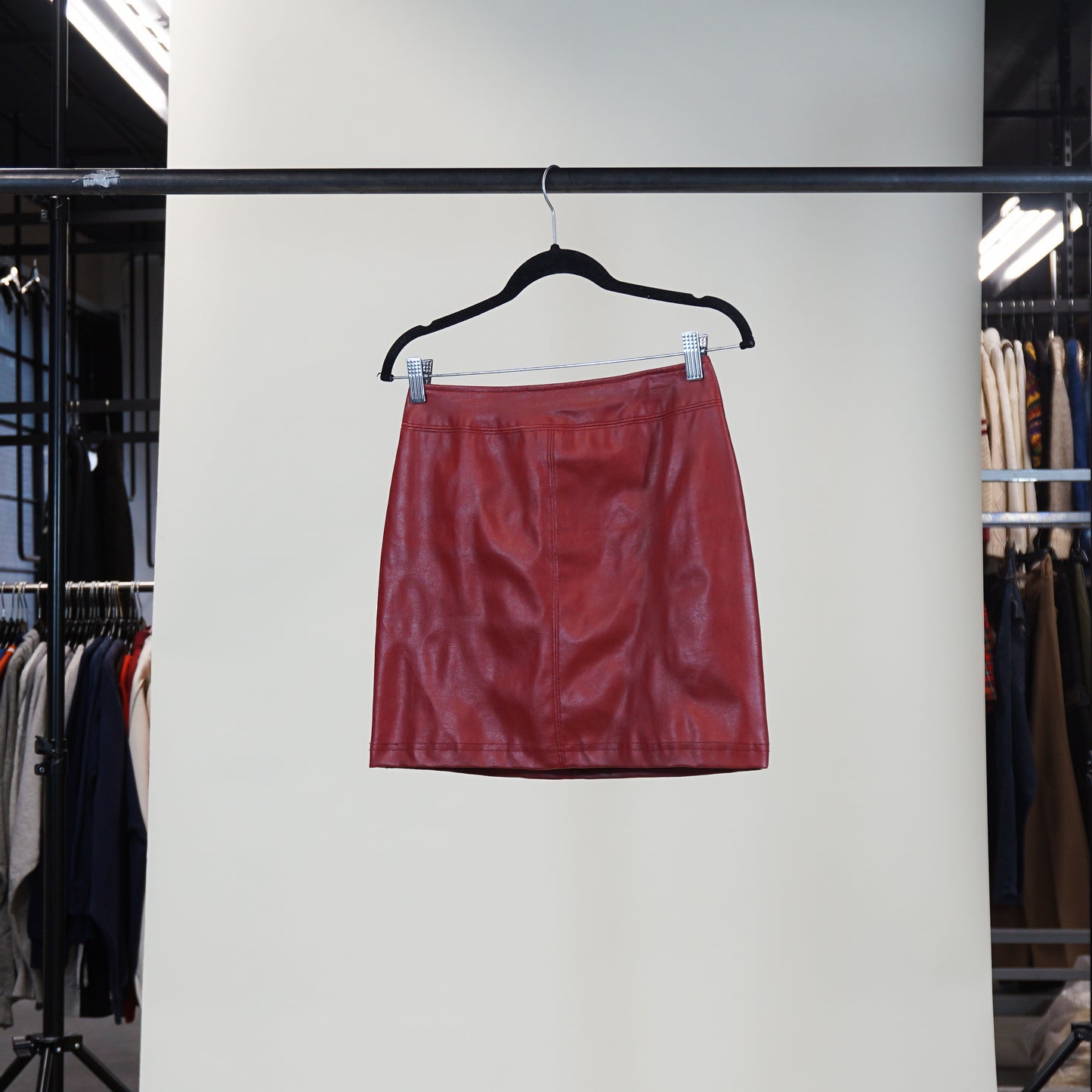 1990s 'Terra Nostra' Faux Leather Midi Skirt (28" Waist)