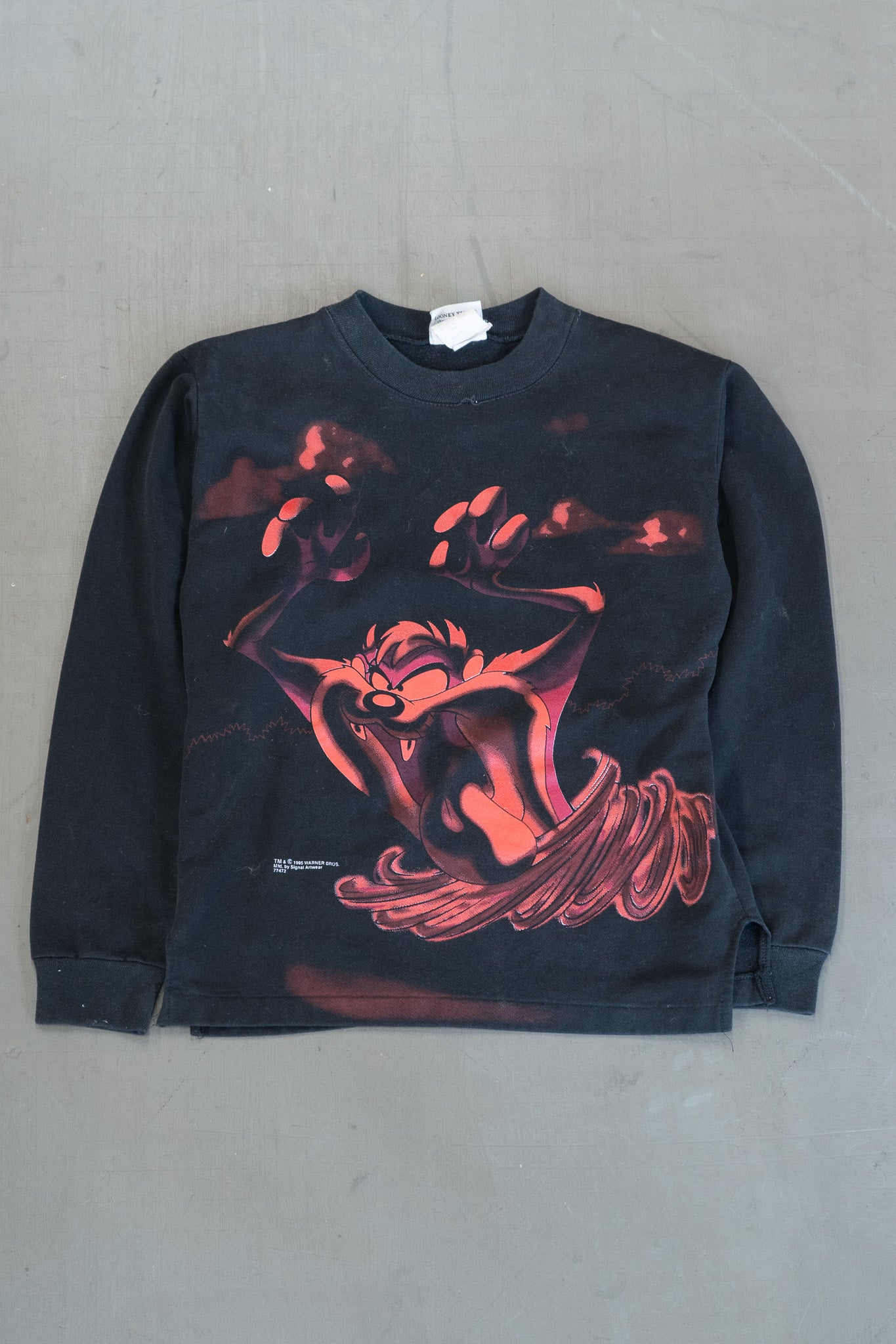 1995 LOONEY TUNES ALL OVER PRINT SWEATSHIRT