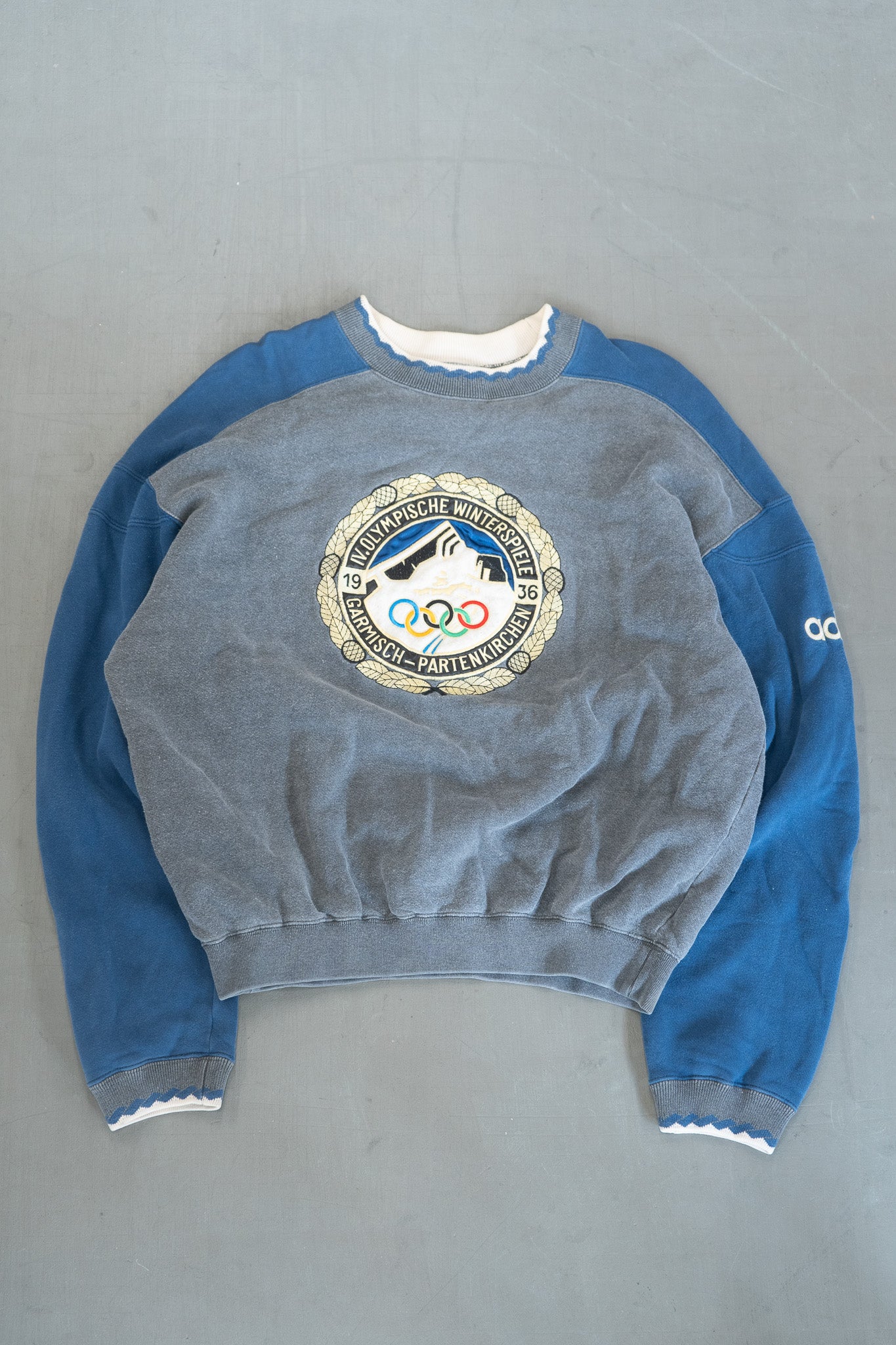 SWEAT-SHIRT ADIDAS COLLECTION CENTENAIRE OLYMPIQUE DES ANNÉES 1990 [RARE]