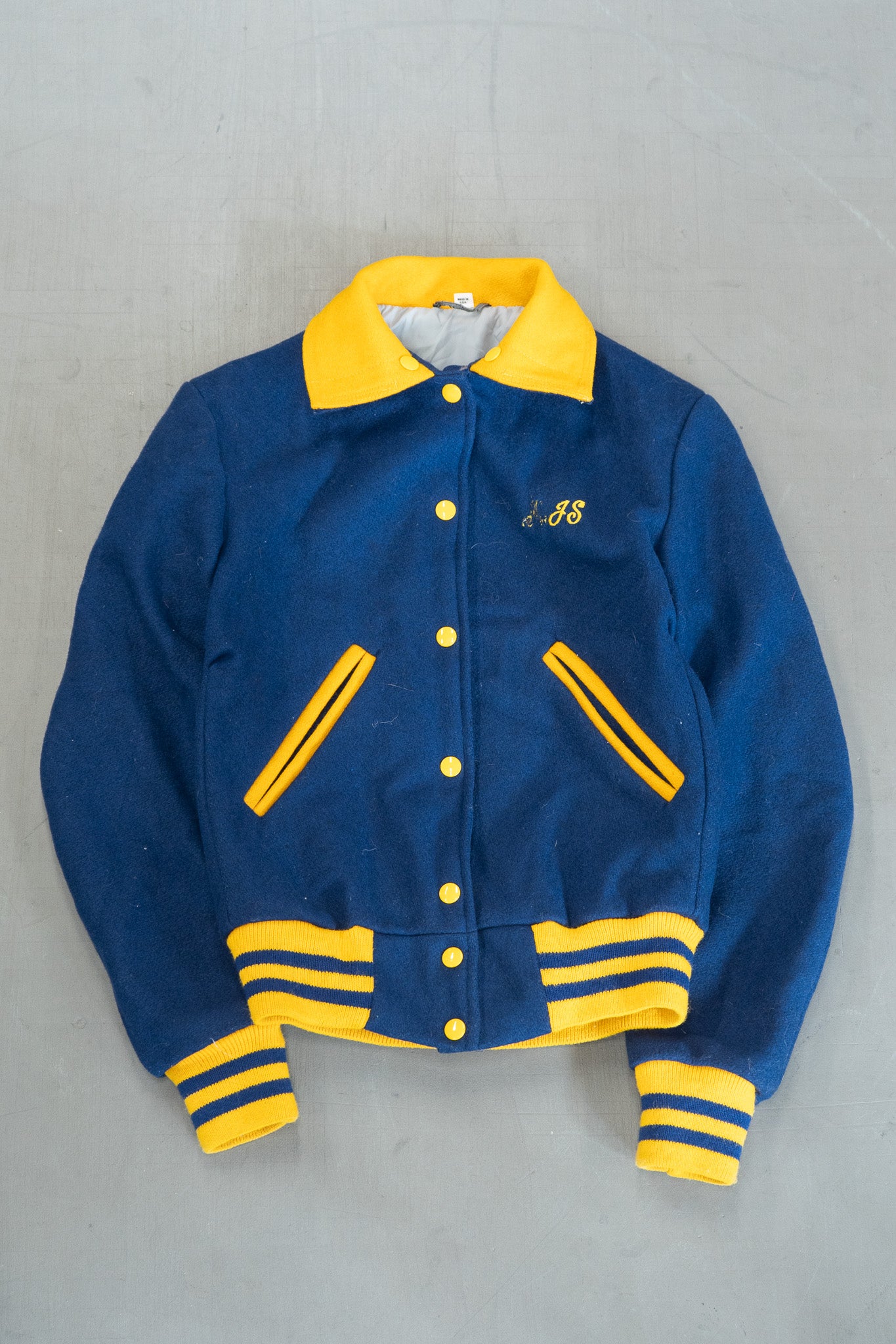 VESTE VARSITY EN LAINE SANS MARQUE DES ANNÉES 2000