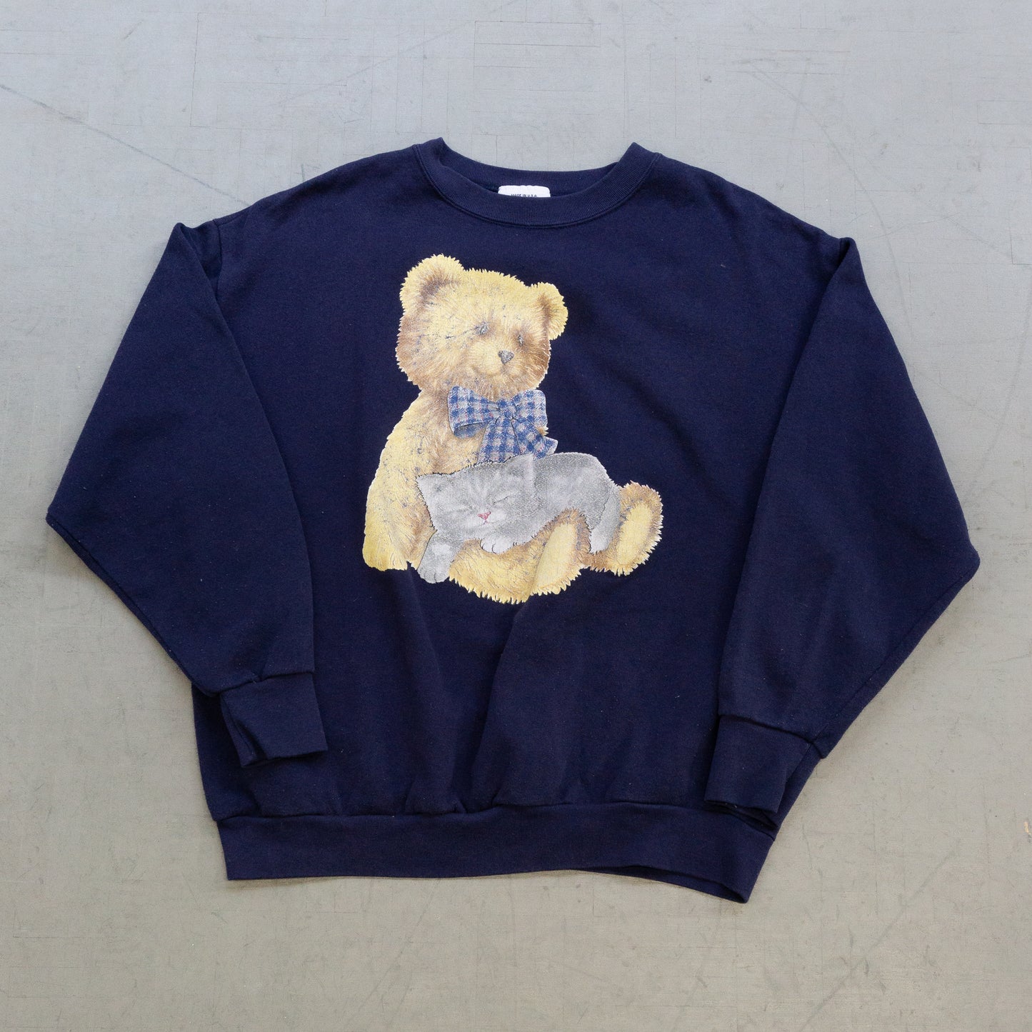 90s Teddy Bear & Cat Graphic Crewneck (XL)