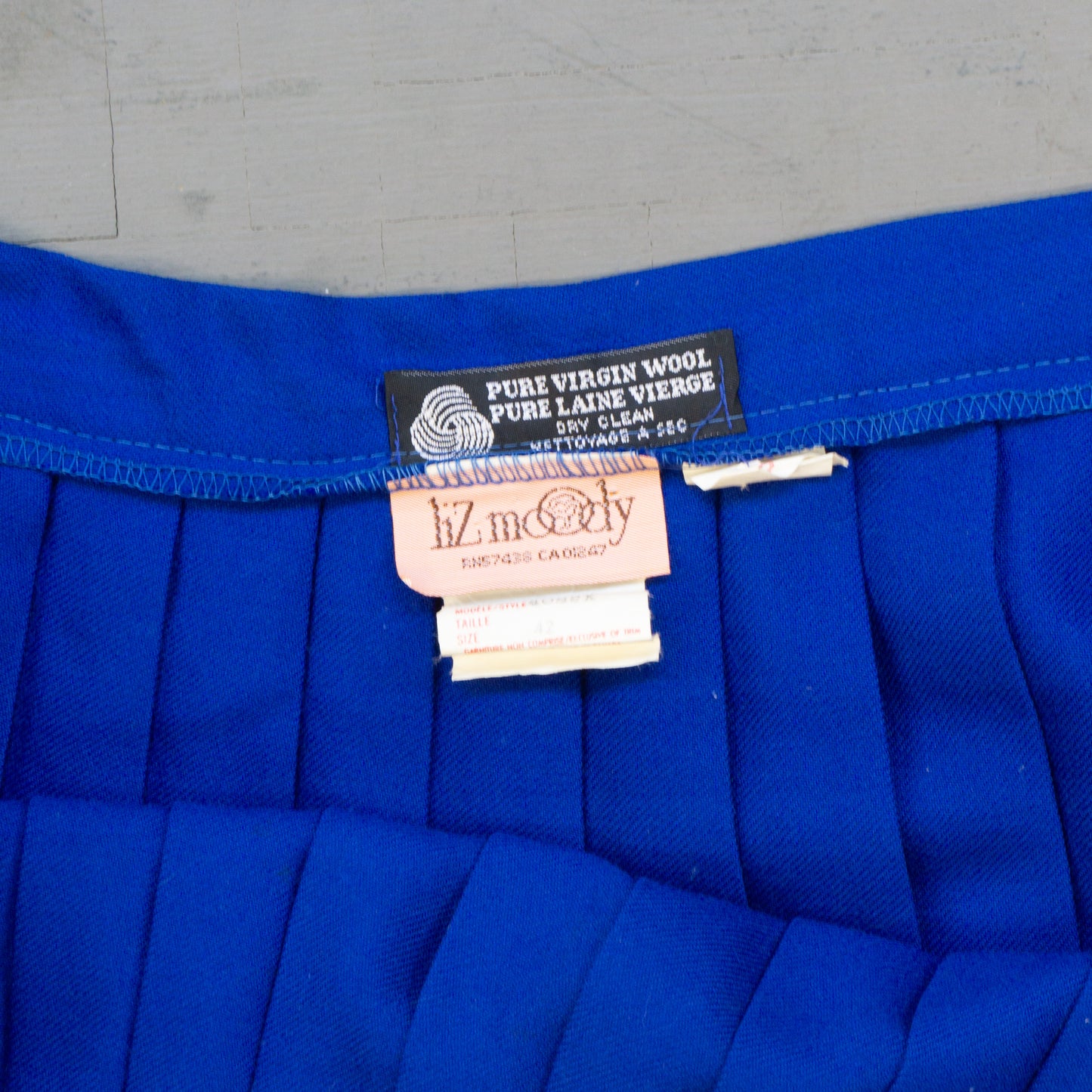 1980s 'Liz Moody' 100% Wool Pleated Maxi Skirt (42)