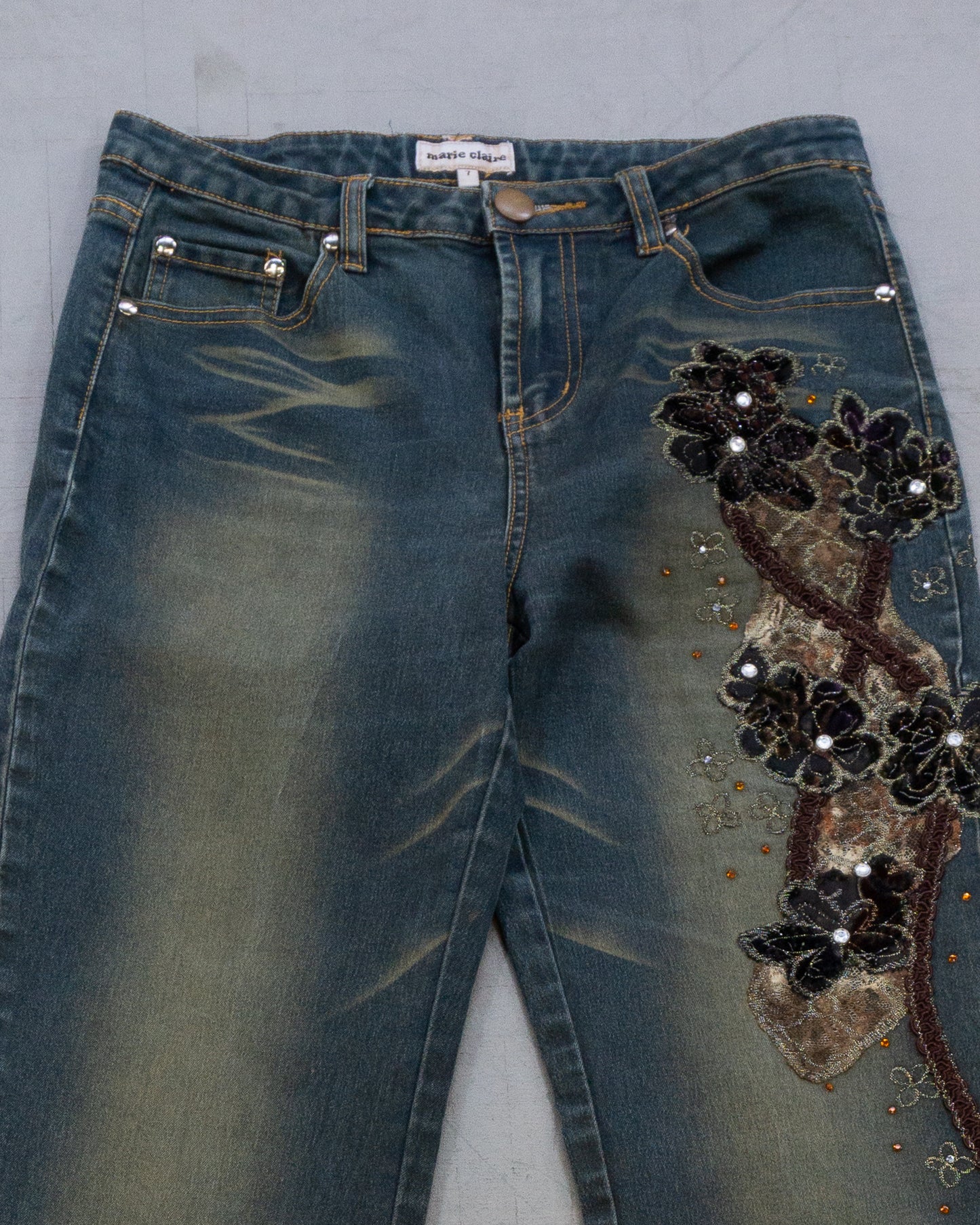 Y2K 'Marie Claire' Embroidered Jeans (28x28)